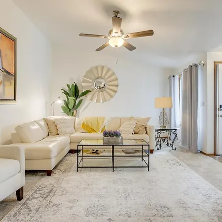 Villa 6 Mi To Lambeau Field Whimsy Wisconsin Duplex